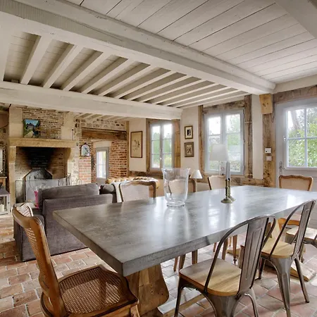 Holiday home La Maison Des Muses Honfleur