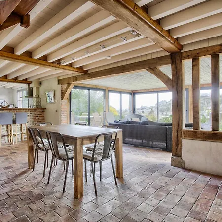 Holiday home La Maison Des Muses *